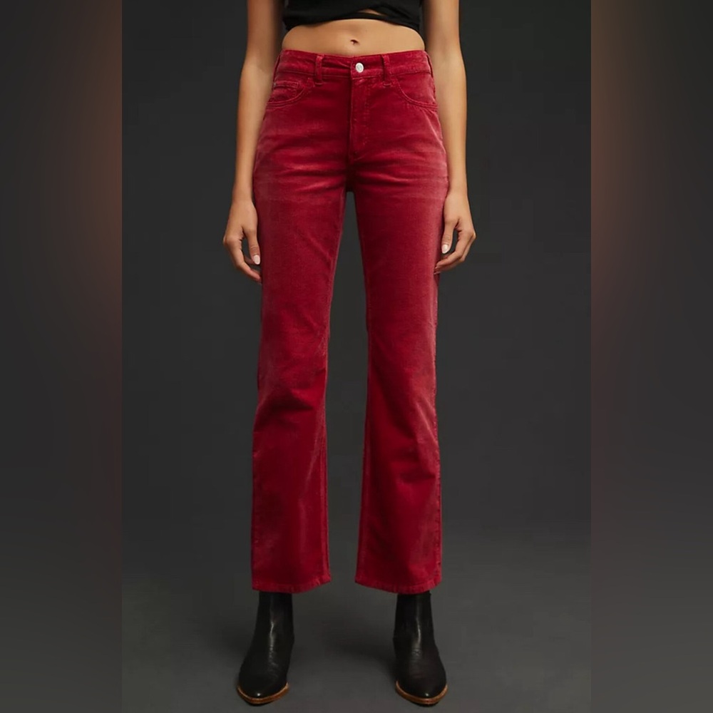 Pilcro (Anthropologie) yaya mid rise crop flare corduroys. Size 26